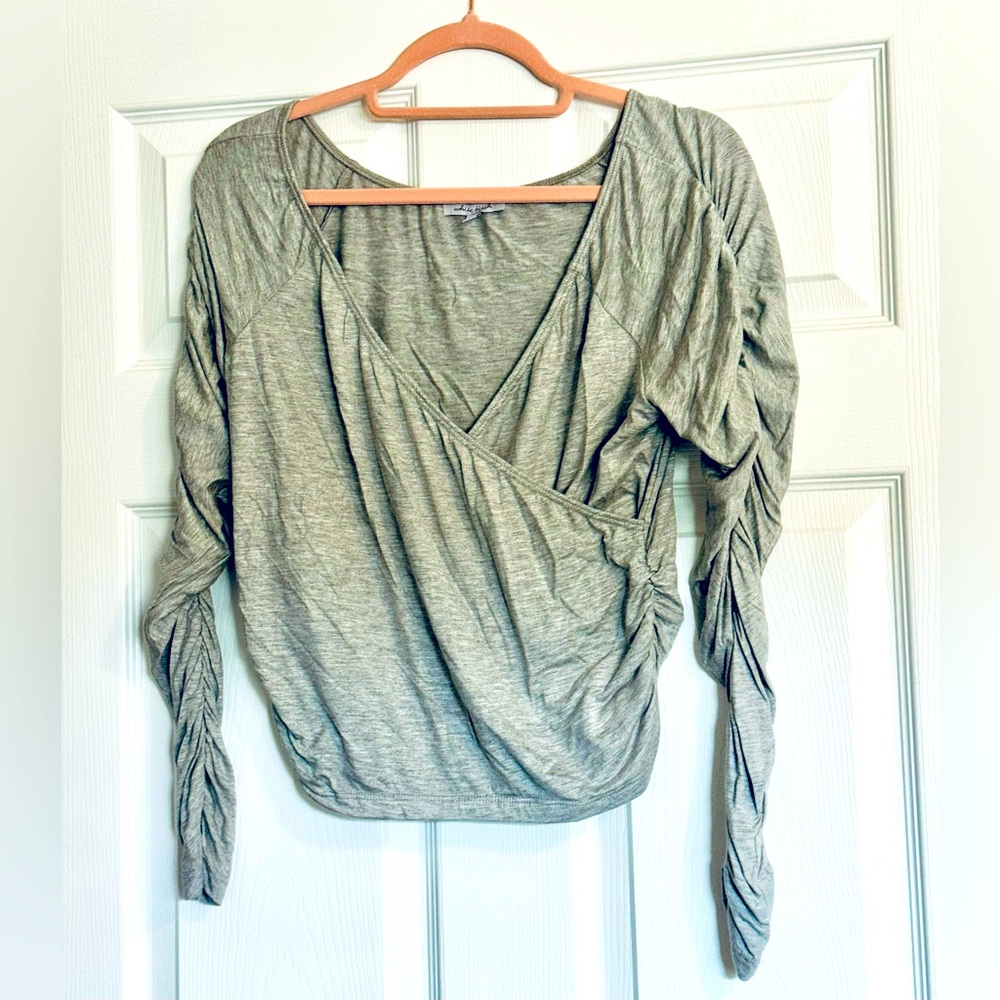 NEW White Birch Ruched Gray Women's Top size large